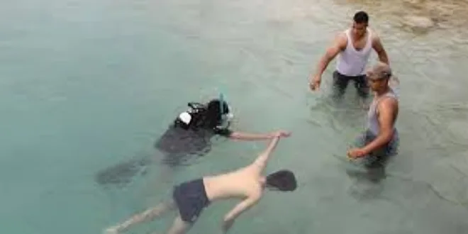 استعادة جثة طالب إعدادي غريق في قرية الحبيل بالأقصر استعادة جثة طالب إعدادي غريق في قرية الحبيل بالأقصر