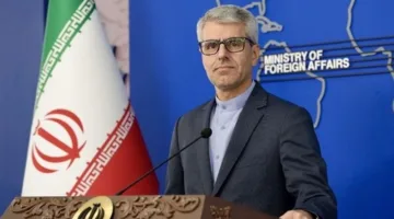 إيران تندد بعدم احترام المملكة المتحدة وفرنسا وألمانيا للاتفاق النووي.