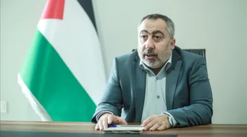 قيادي من حماس: مصر وقطر تعملان بجد من أجل التوصل إلى اتفاق، والحركة تظهر موقفاً إيجابياً.