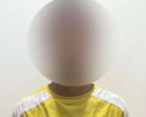 لعبة فيديو تؤدي إلى جريمة: طالب يهاجم امرأة ويشعل النار في شقتها بسبب خسارته في المراهنات بالشرقية. لعبة فيديو تؤدي إلى جريمة: طالب يهاجم امرأة ويشعل النار في شقتها بسبب خسارته في المراهنات بالشرقية.