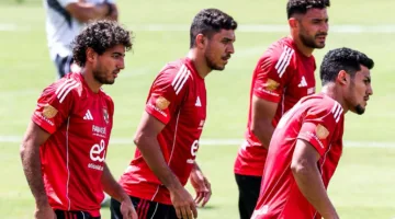 بقيادة ريبيرو، الأهلي ينطلق في منافسات الدوري أمام مودرن سبورت في موسم 2025/2026