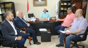 بني سويف تستعرض ملاحظات لجنة مراجعة مصانع معالجة النفايات
