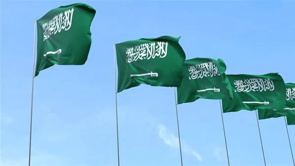 السعودية تحدّ من عطلات الأعياد لموظفي القطاع الحكومي إلى 3 أو 5 أيام فقط