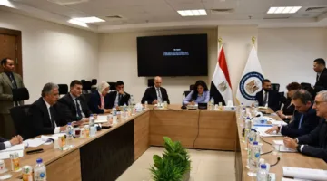 لقاء بين قادة وزارة البترول ومسؤولي البنك الأوروبي لإعادة الإعمار والتنمية لمناقشة أوجه التعاون المشتركة