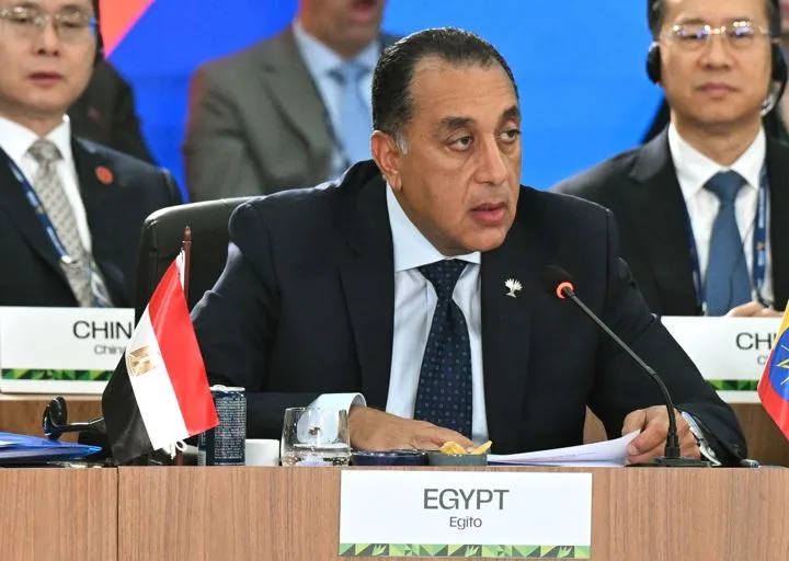 مدبولي: يجب علينا تعزيز الشراكة بين المصارف المركزية للدول الأعضاء في مجموعة بريكس مدبولي: يجب علينا تعزيز الشراكة بين المصارف المركزية للدول الأعضاء في مجموعة بريكس