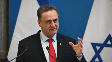 وزير الدفاع الإسرائيلي: نحن جاهزون لاستئناف العمليات العسكرية ضد إيران ولن نسمح لها بإعادة برنامجها النووي.