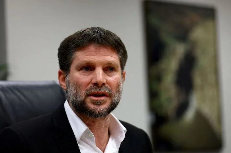 سموتريتش: لم ندرك أن الحوثيين قادرون على تصنيع صواريخ تصل إلى مدى 2000 كيلومتر سموتريتش: لم ندرك أن الحوثيين قادرون على تصنيع صواريخ تصل إلى مدى 2000 كيلومتر