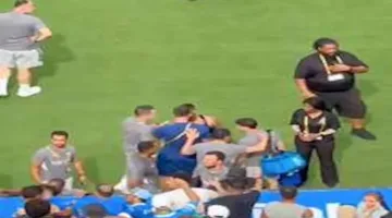 9 لقطات مشادة نجم الهلال مع أحد مشجعي الفريق بعد الخسارة أمام فلومينينسي