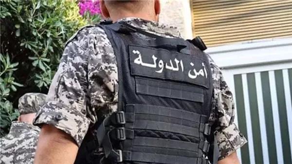 أمن الدولة تنشر صورة لمتهم بجرائم الاحتيال وانتحال الشخصية.. هل كنتم ضحاياه؟ (الصورة مرفقة في المقال)