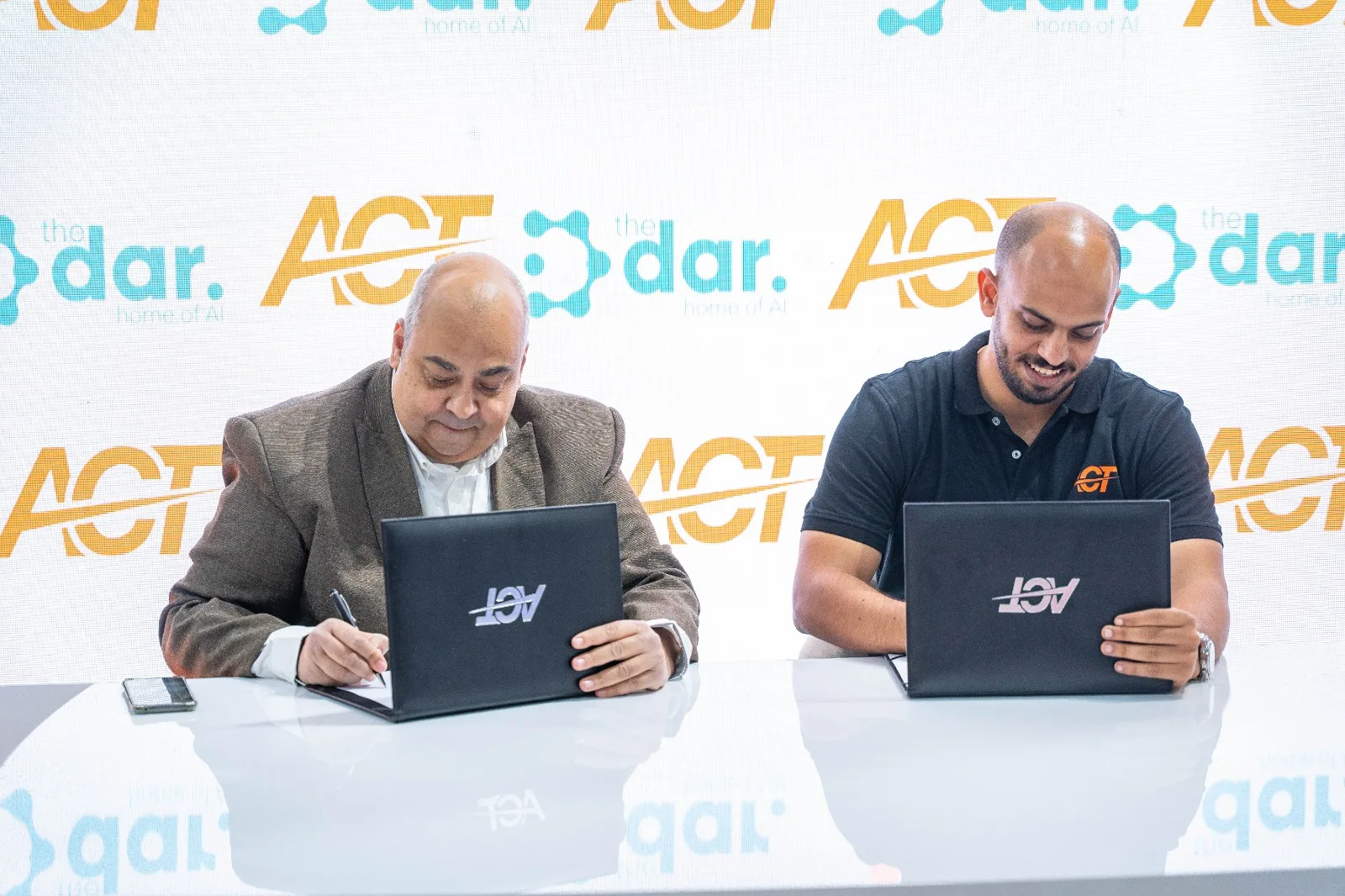 ACT ترحب بشراكة استراتيجية مع The Dar.AI لتعزيز فعالية إدارة المطاعم باستخدام تقنيات الذكاء الاصطناعي