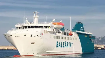 BMCE يؤيد اقتراح DFDS في صفقة استراتيجية بمضيق جبل طارق ويجعل بالياريا في وضع صعب.
