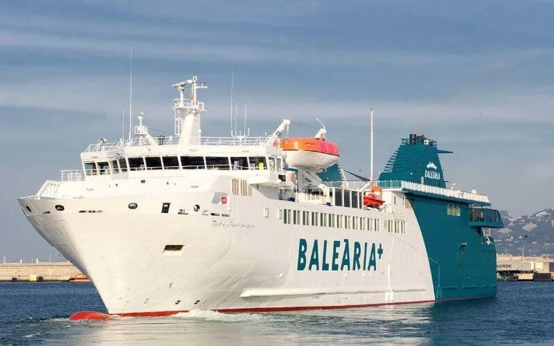 BMCE يؤيد اقتراح DFDS في صفقة استراتيجية بمضيق جبل طارق ويجعل بالياريا في وضع صعب. BMCE يؤيد اقتراح DFDS في صفقة استراتيجية بمضيق جبل طارق ويجعل بالياريا في وضع صعب.