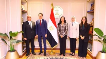 وزيرة التضامن الاجتماعي تجتمع برئيس وفد اللجنة الدولية للصليب الأحمر