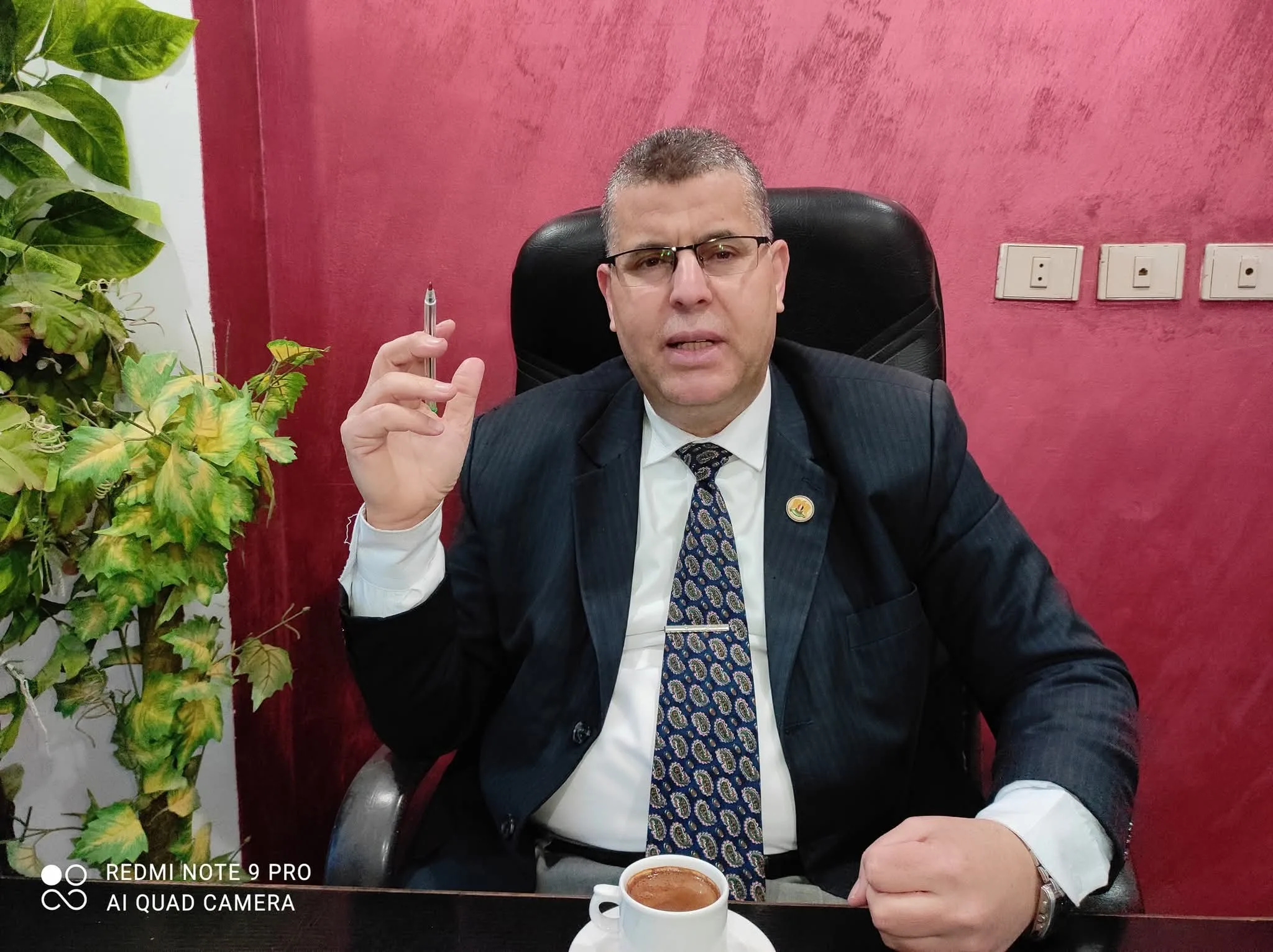 لديك مزايا كما أن لديك عيوباً. لديك مزايا كما أن لديك عيوباً.
