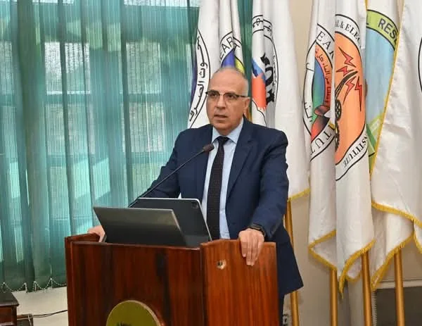وزير الري يشدد على ضرورة تحديث الكود المصري للري لتطوير النظام المائي وزير الري يشدد على ضرورة تحديث الكود المصري للري لتطوير النظام المائي