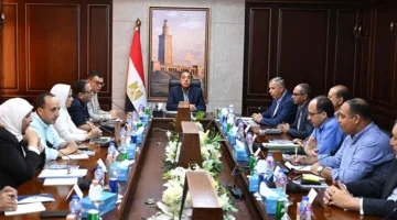 رئيس الوزراء يستعرض الوضع الحالي لأهم المشاريع المنفذة والمستمرّة في الإسكندرية.