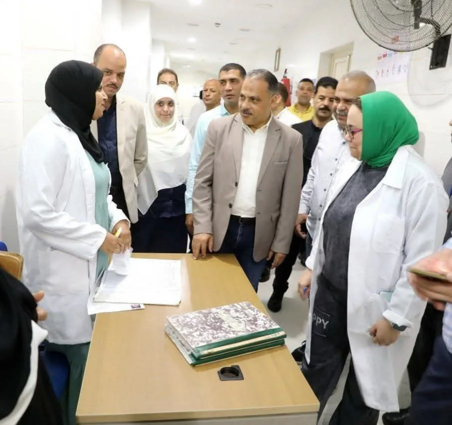 محافظ الشرقية يزور مستشفى ههيا المركزي ويُثني على مستوى الخدمة الصحية والعلاجية المقدمة للمرضى محافظ الشرقية يزور مستشفى ههيا المركزي ويُثني على مستوى الخدمة الصحية والعلاجية المقدمة للمرضى