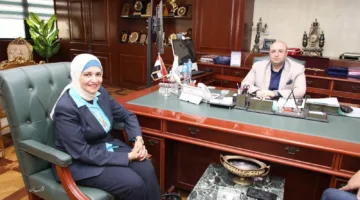 حاكم بني سويف: تقييم وتقديم العلاج لـ 1100 مريض في 7 مجالات تخصصية