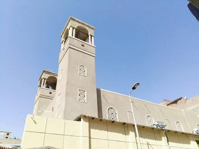 بدء المرحلة الثالثة من حملة الـ100 يوم صحة في كنيسة الأنبا أنطونيوس بالسويس.