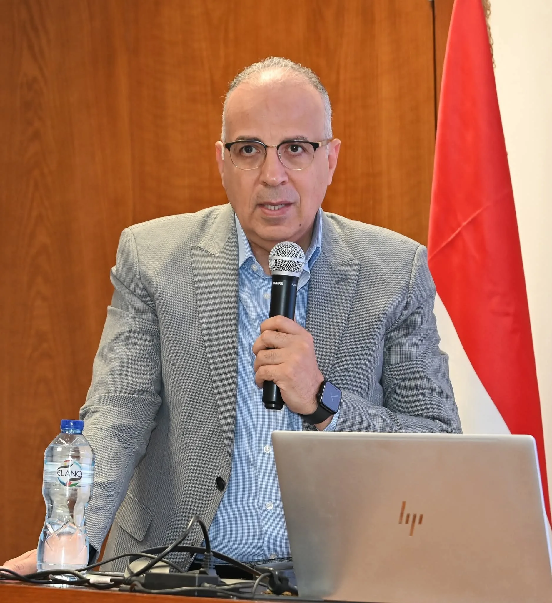 وزير الري يشارك في ورشة عمل لمناقشة وضع تدفق نهر النيل