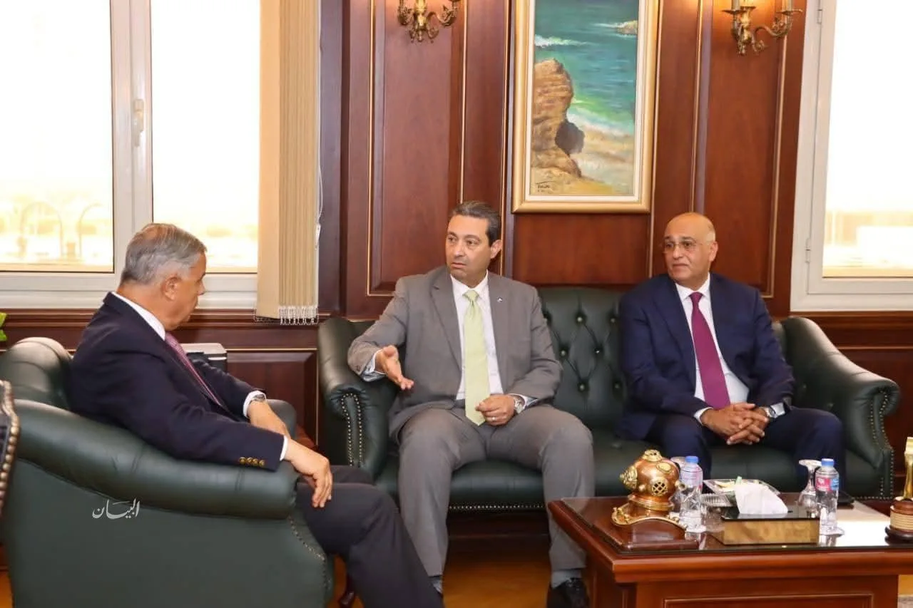 محافظ دمياط يقوم بجولة رسمية في الإسكندرية محافظ دمياط يقوم بجولة رسمية في الإسكندرية