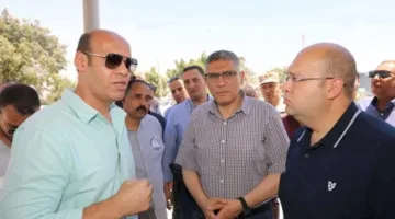محافظ الجيزة يوجه بسرعة بدء التشغيل التجريبي لموقف السرفيس في مدينة الصف
