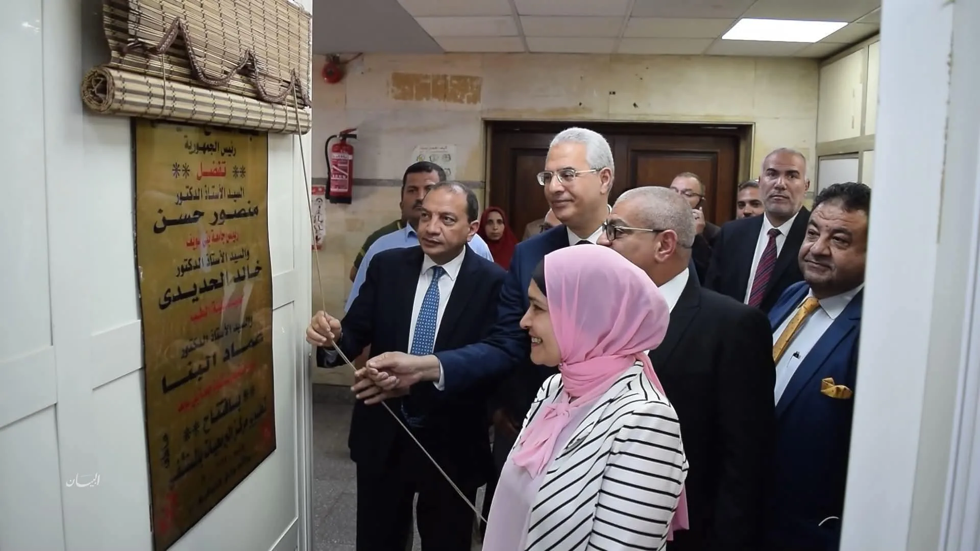 رئيس جامعة بني سويف يطلق مشروع تطوير وتوسيع قسم العناية المركزة رئيس جامعة بني سويف يطلق مشروع تطوير وتوسيع قسم العناية المركزة