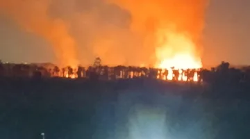 إخماد حريق كبير في أرض الكلية بالقلج دون تسجيل إصابات
