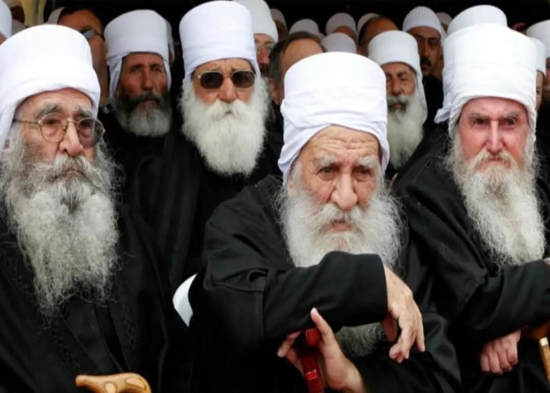 الشيخ توفي حزنًا بعد فقدان شاربه.. ما الذي تعرفه عن الطائفة الدرزية في سوريا؟ الشيخ توفي حزنًا بعد فقدان شاربه.. ما الذي تعرفه عن الطائفة الدرزية في سوريا؟