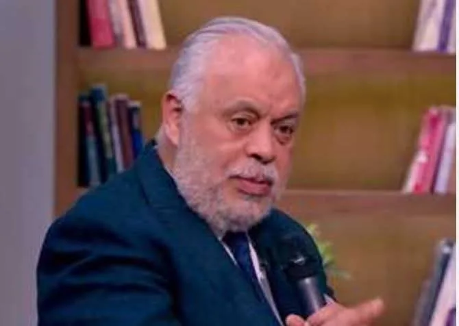 نقيب الفنانين يرد على خبر وفاة زيزي مصطفى، والدة منة شلبي، وينفي الشائعة