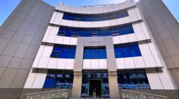 كمال يثني على استجابة الهيئة العامة للتأمين الصحي الشامل لاستثناء حالات الشبكية في مستشفى الرمد
