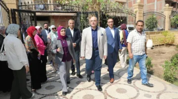 محافظ بني سويف يطلع على تقدم العمل في العيادة المتنقلة ضمن حملة “100 يوم صحة”