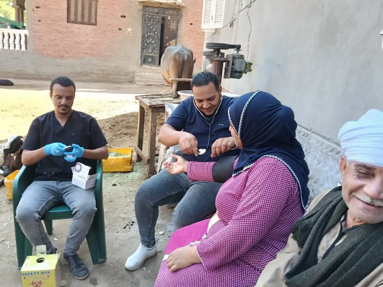 «الصحة»: حملة «100 يوم صحة» وفّرت 10 ملايين و871 ألف خدمة طبية مجانية خلال أسبوع واحد «الصحة»: حملة «100 يوم صحة» وفّرت 10 ملايين و871 ألف خدمة طبية مجانية خلال أسبوع واحد