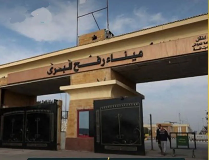مصر تفيد بأن معبر رفح مفتوح من جانبها على مدى 24 ساعة، الاحتلال يغلقه من ناحية غزة.
