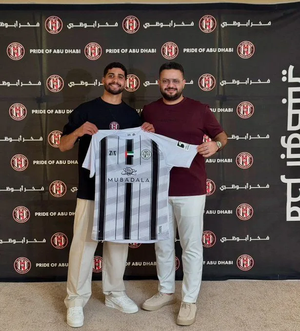اسمه مرتبط بأساطير إنجلترا وخيتافي الإسباني.. إبراهيم عادل من حكم صلاح إلى شراكة النني اسمه مرتبط بأساطير إنجلترا وخيتافي الإسباني.. إبراهيم عادل من حكم صلاح إلى شراكة النني