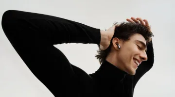 Huawei FreeBuds 6: مكالمات واضحة للغاية حتى في أجواء الحفلات الصاخبة!