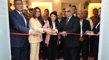 وزراء التخطيط والتنمية المحلية والعدل ومحافظ الجيزة يطلقون مكتب توثيق لمحكمة جنوب الجيزة