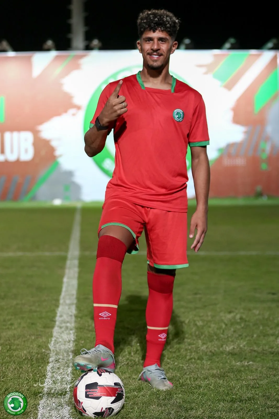رسمياً: محمود ممدوح ينضم كمهاجم جديد لفريق مودرن سبورت