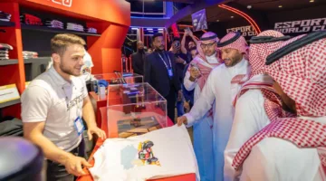 أحداث بطولة العالم للألعاب الإلكترونية 2025 تستقطب النجوم والمشاهير من جميع أنحاء المعمورة