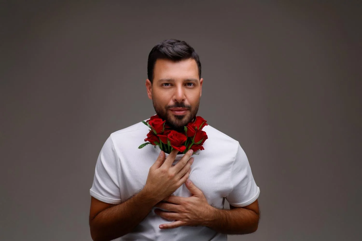 أغنية يزن السعيد الجديدة ‘فى بالى’ بعد نجاح ‘حبيبنا’. أغنية يزن السعيد الجديدة ‘فى بالى’ بعد نجاح ‘حبيبنا’.