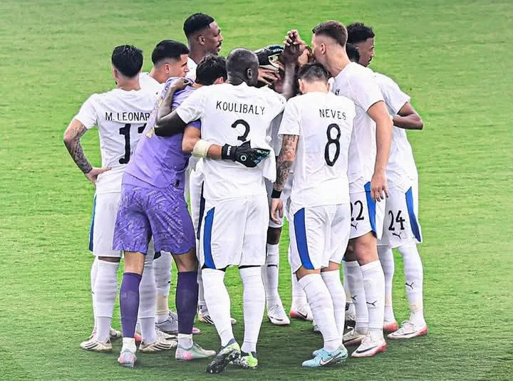وداعًا برأس مرفوع: زعيم العرب يفقد التأهل ويحقق احترام العالم