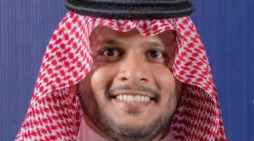 ناصر الشهري يحصل على درجة الماجستير بتفوق في الإعلام والعلاقات العامة من الجامعة الأهلية في البحرين.
