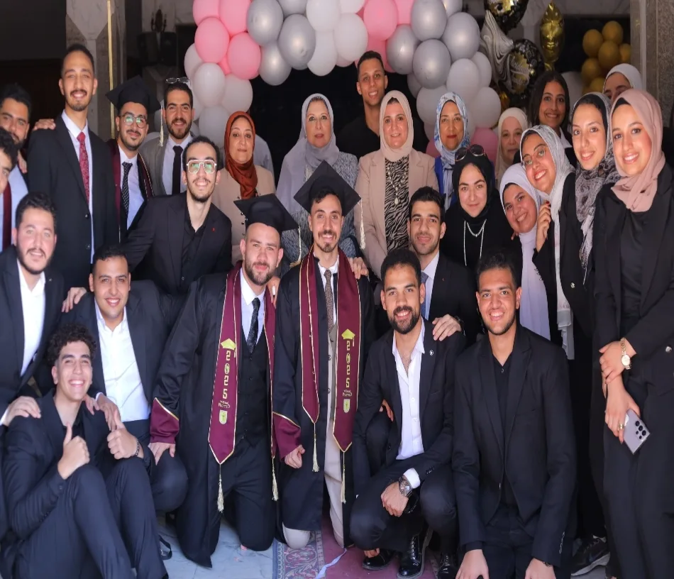 إطلاق أول دفعة من برنامج الصيدلة الإكلينيكية بجامعة الزقازيق إطلاق أول دفعة من برنامج الصيدلة الإكلينيكية بجامعة الزقازيق