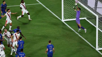 مانشستر سيتي ينهي الشوط الأول متقدماً على الهلال في بطولة الأندية العالمية