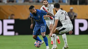 الهلال يُذهل مانشستر سيتي بأربعة أهداف ويتأهل إلى ربع نهائي كأس العالم للأندية.