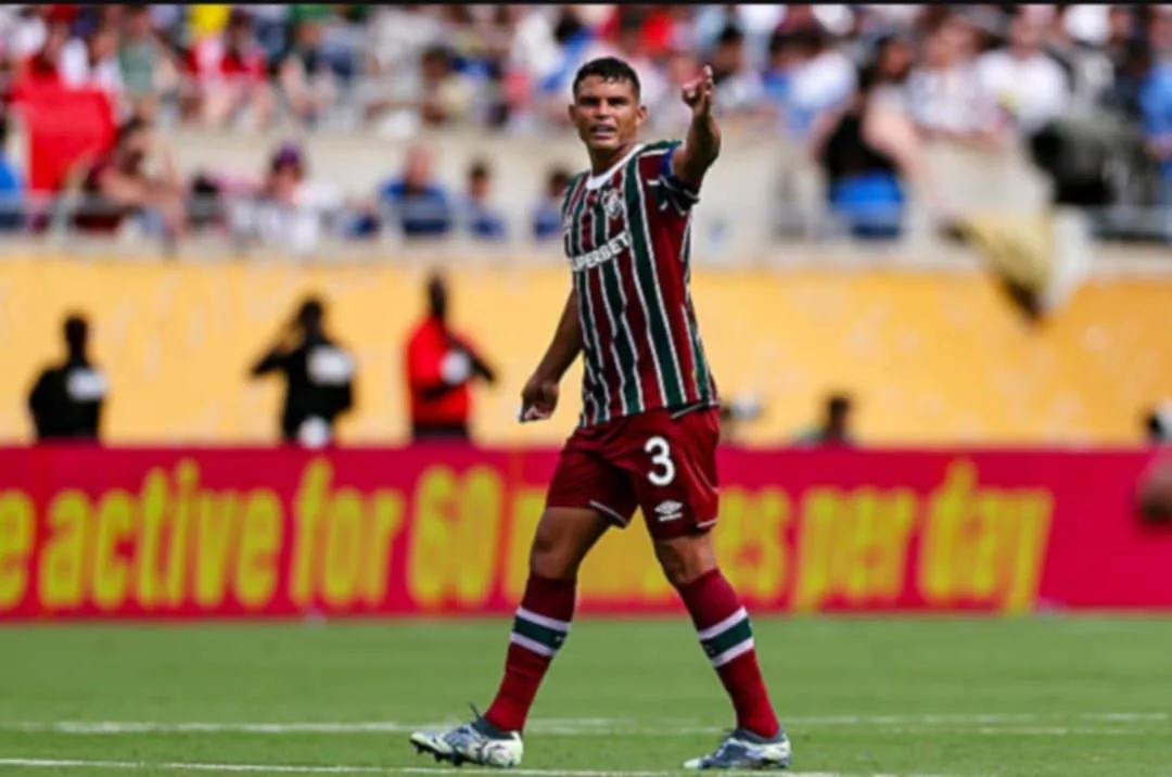 تياجو سيلفا يسلط الضوء على قيمة الانتصار على الهلال في ربع نهائي كأس العالم تياجو سيلفا يسلط الضوء على قيمة الانتصار على الهلال في ربع نهائي كأس العالم