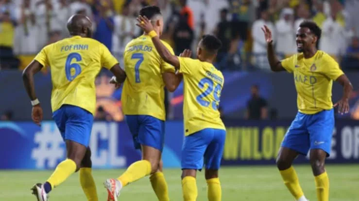 رونالدو يتخطى بداية تدريبات النصر رونالدو يتخطى بداية تدريبات النصر