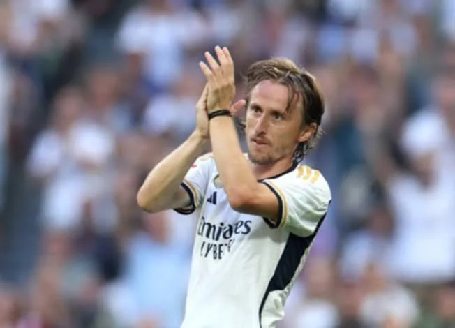 رسالة حديثة من مودريتش بعد مغادرته ريال مدريد رسالة حديثة من مودريتش بعد مغادرته ريال مدريد