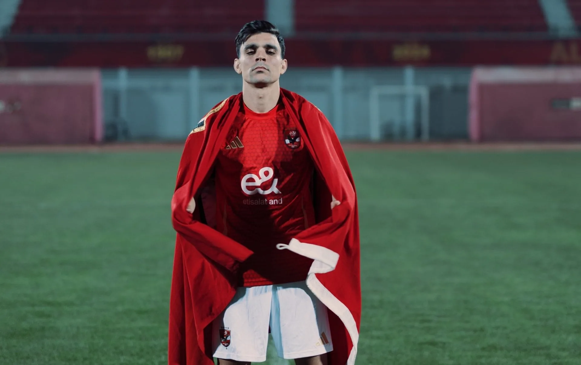 بنشرقي: آمل في الفوز بدوري أبطال أفريقيا مع الأهلي