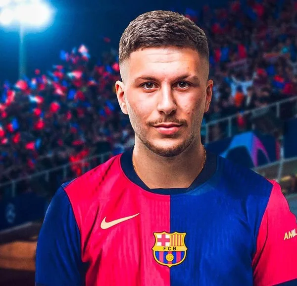 برشلونة يُنجز صفقة لاعب جناح من كوبنهاجن برشلونة يُنجز صفقة لاعب جناح من كوبنهاجن